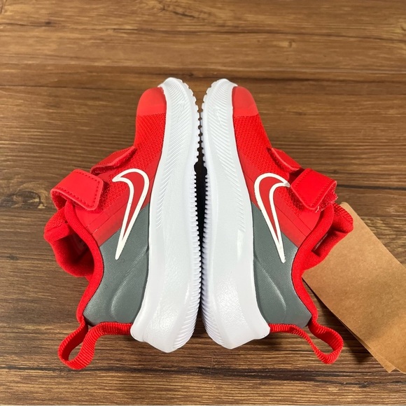 Nike Star Runner 3 NEW University Red Athletic Sneakers Toddler Shoes - Picture 2 of 10